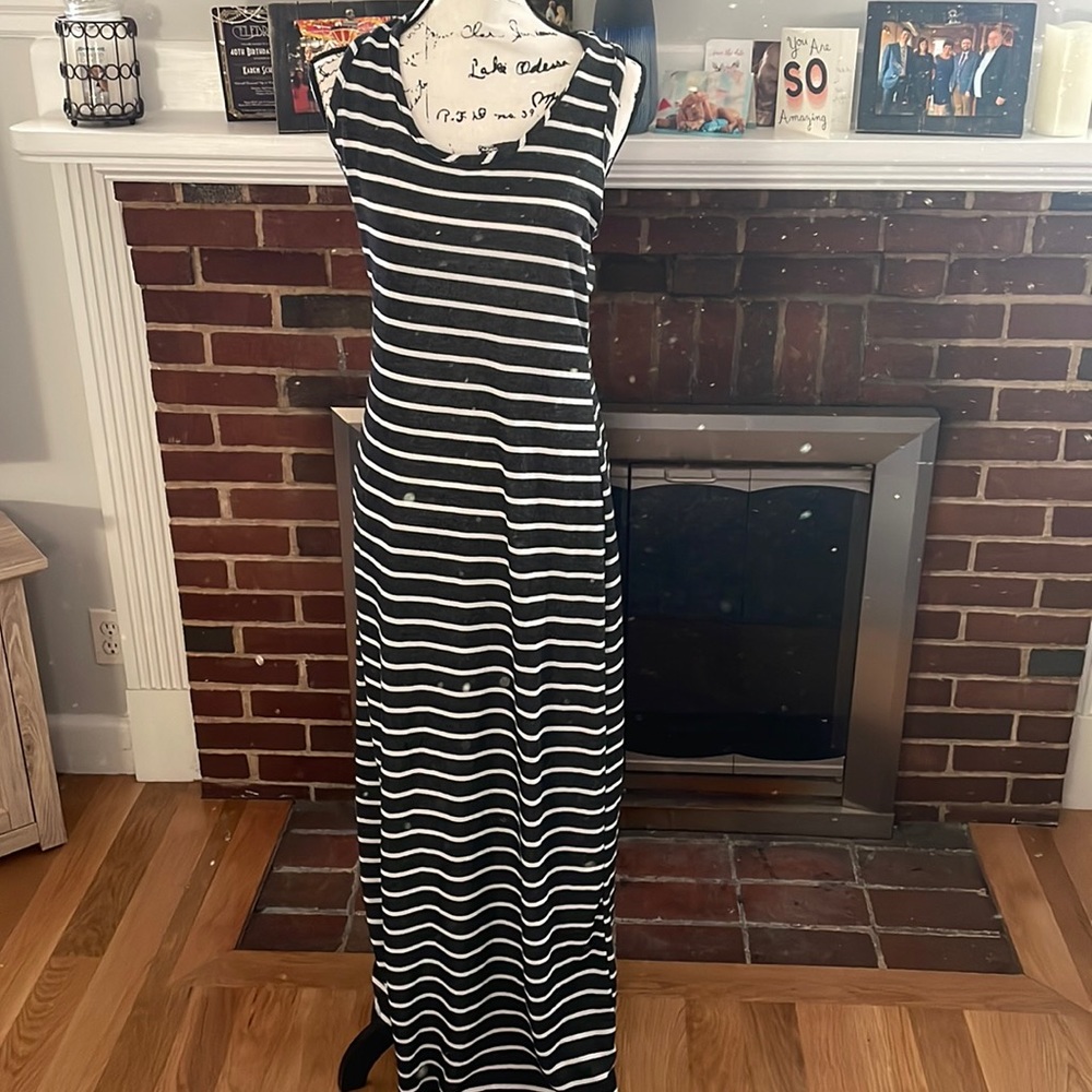 Maxi dress size large